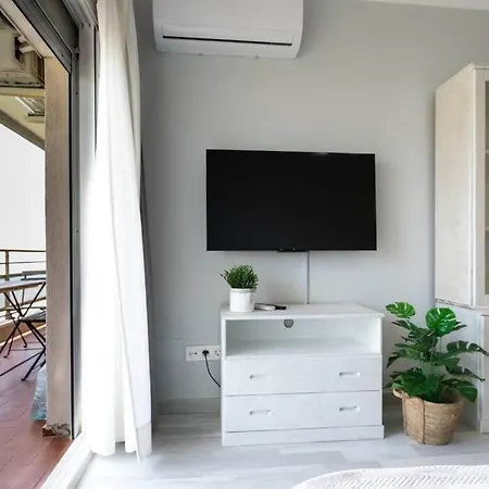 Just Oliver Holidays - Pineda I Apartment