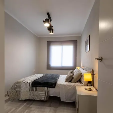 Just Oliver Holidays - Pineda I Apartment La Pineda